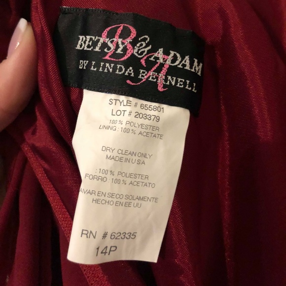 Burgundy Formal Gown - Picture 4 of 8